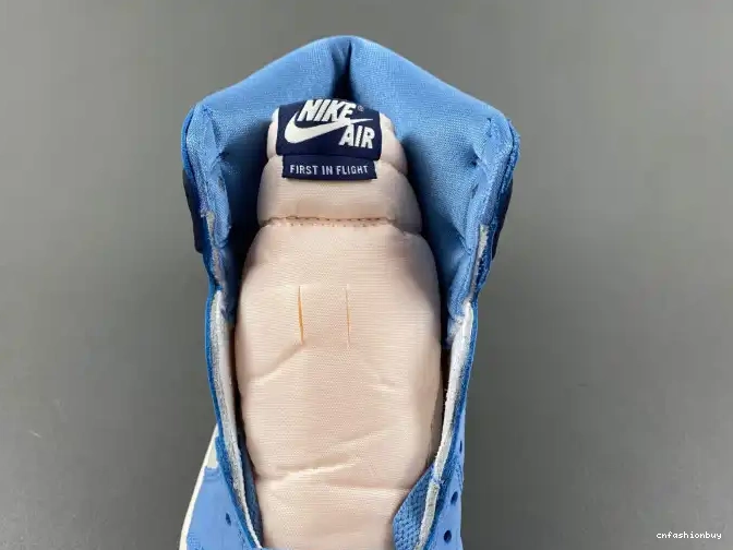 1 Flight WMNS Jordan OG Air First High in FD2596-400 0525